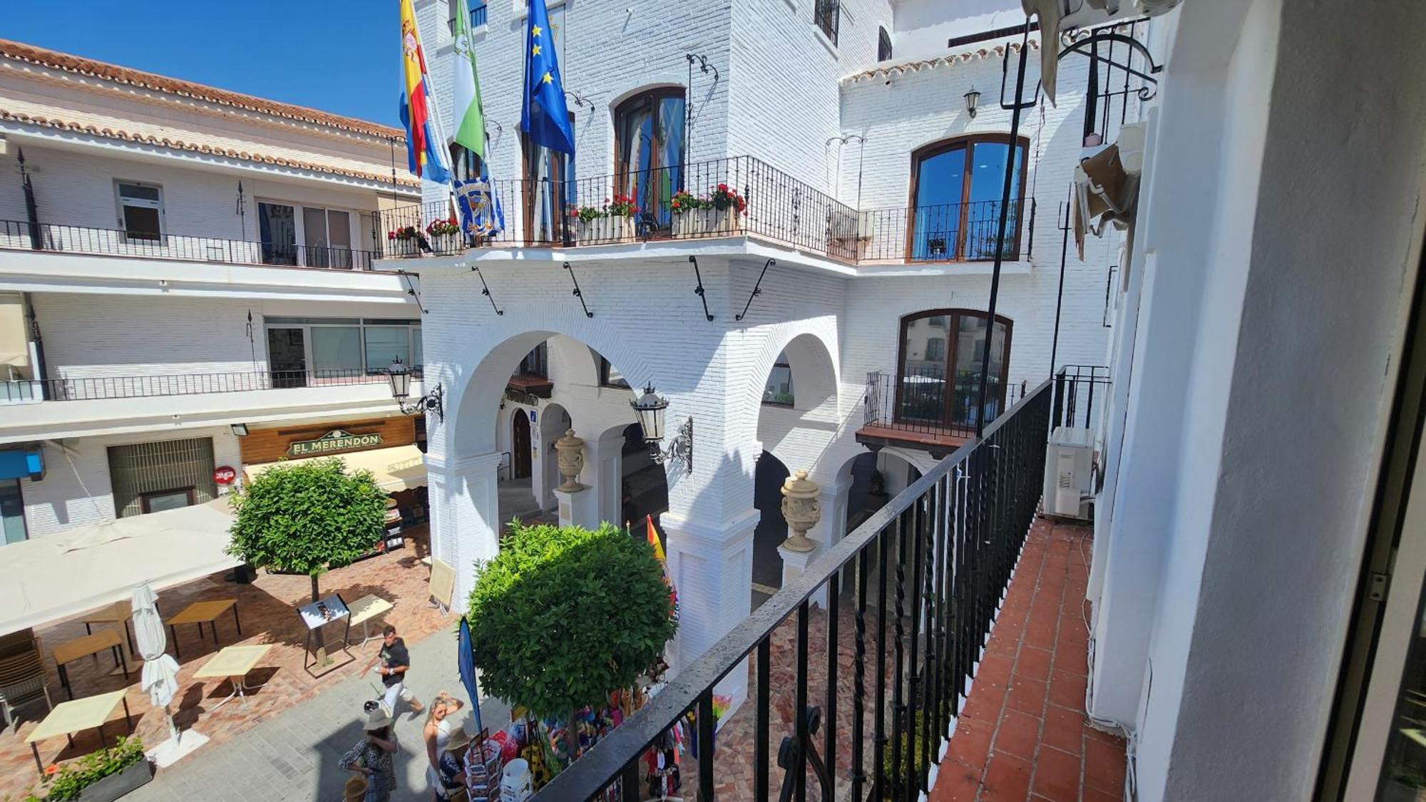 Апартаменты R1357 Balcon De Europa Нерха Экстерьер фото